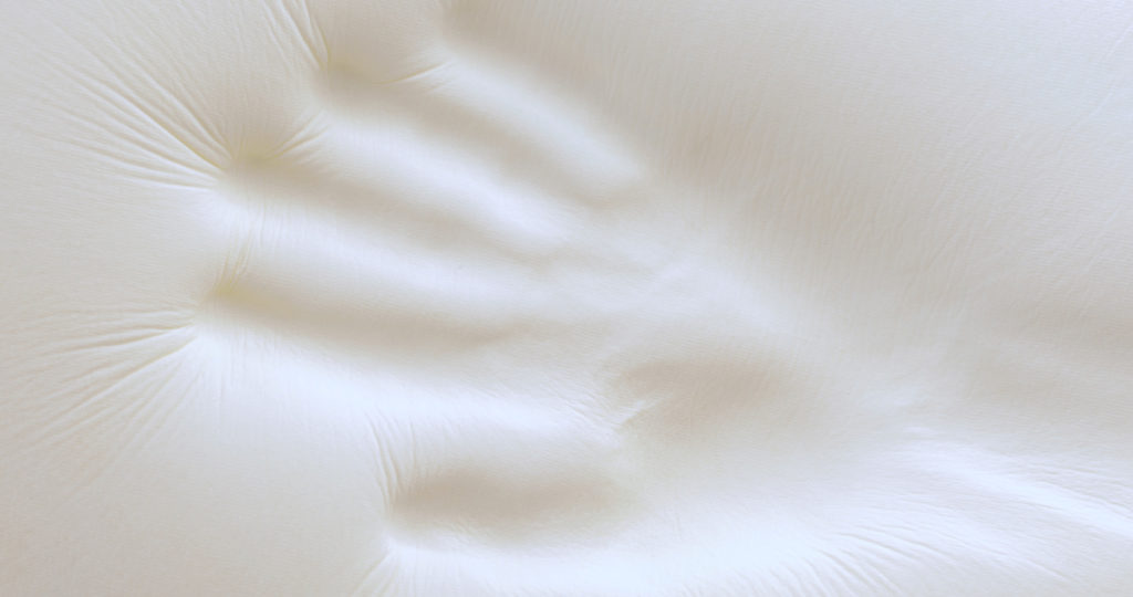 Hand Imprint On Memor Foam Mattress. Top 10 Tempur Pedic Complaints.